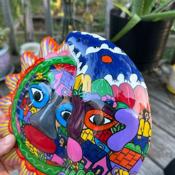 Mexican Folk Art Talavera Moon Sun Eclipse Hand Painted Clay Wall Hanging 8.5" - Picture 9 of 16